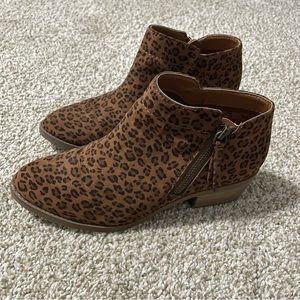 Time and tru leopard print ankle boots